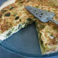 Tarte aux légumes, curry et lait de coco