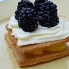 Millefeuille sablé aux mûres, lemon curd & mascarpone Millefeuille sablé aux mûres, lemon curd & mascarpone