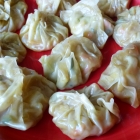 Wontons vapeur aux légumes & curry jaune Wontons vapeur aux légumes & curry jaune