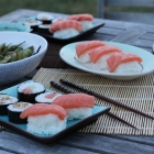 Makis, sushis & confit d'échalotes au saké Makis, sushis & confit d'échalotes au saké