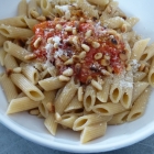 Pâtes à l'ail & à la tomate Pâtes à l'ail & à la tomate