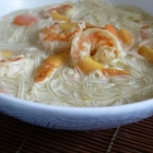 Soupe de crevettes au curry vert et lait de coco Soupe de crevettes au curry vert et lait de coco