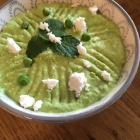 Dip petits pois, menthe, féta, cajou Dip petits pois, menthe, féta, cajou