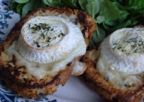 Chèvre chaud & pain perdu à la ciboulette
