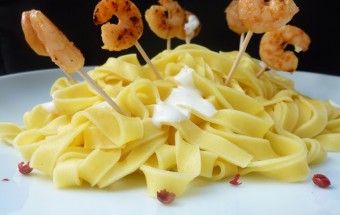 tagliattelle aux sucettes de crevettes thaï